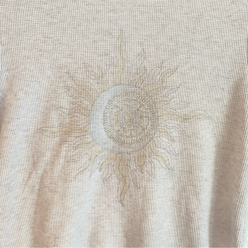 American Eagle Outfitters Cream‎ Crop Fitted T-Shirt - Picture 5 of 6